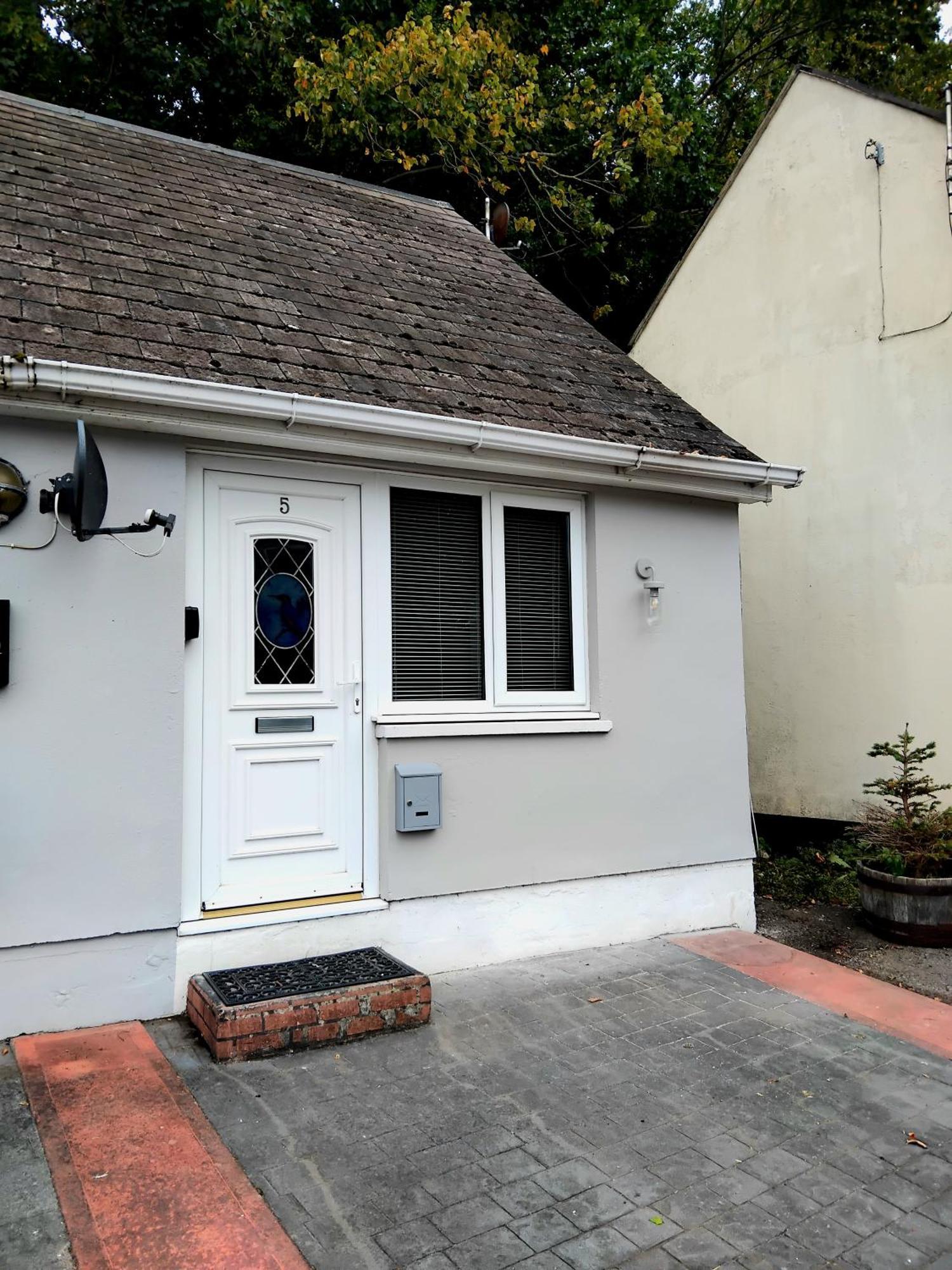Butland Cottage Pembroke Extérieur photo